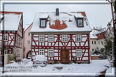 Winter in Umstadt, Pfarrwinkel im Schnee