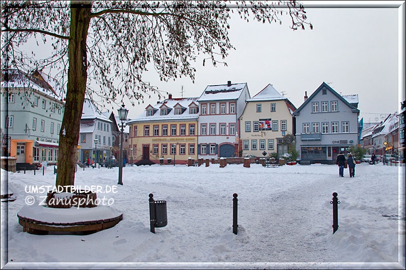 Marktplatz im Schnee
